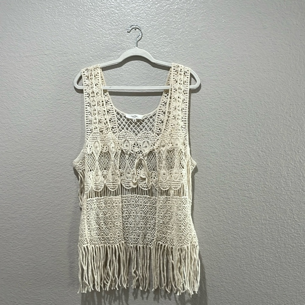 Love Tree Los Angeles Lace Embroidery Vest Large Tie Front Cream bohemian TC0635